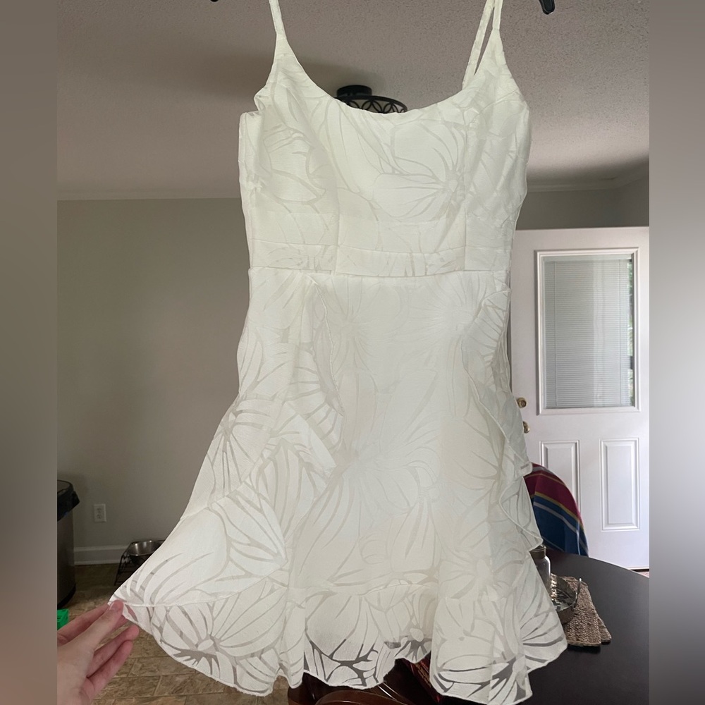 Selfie Leslie White Tiered A-line Mini Dress